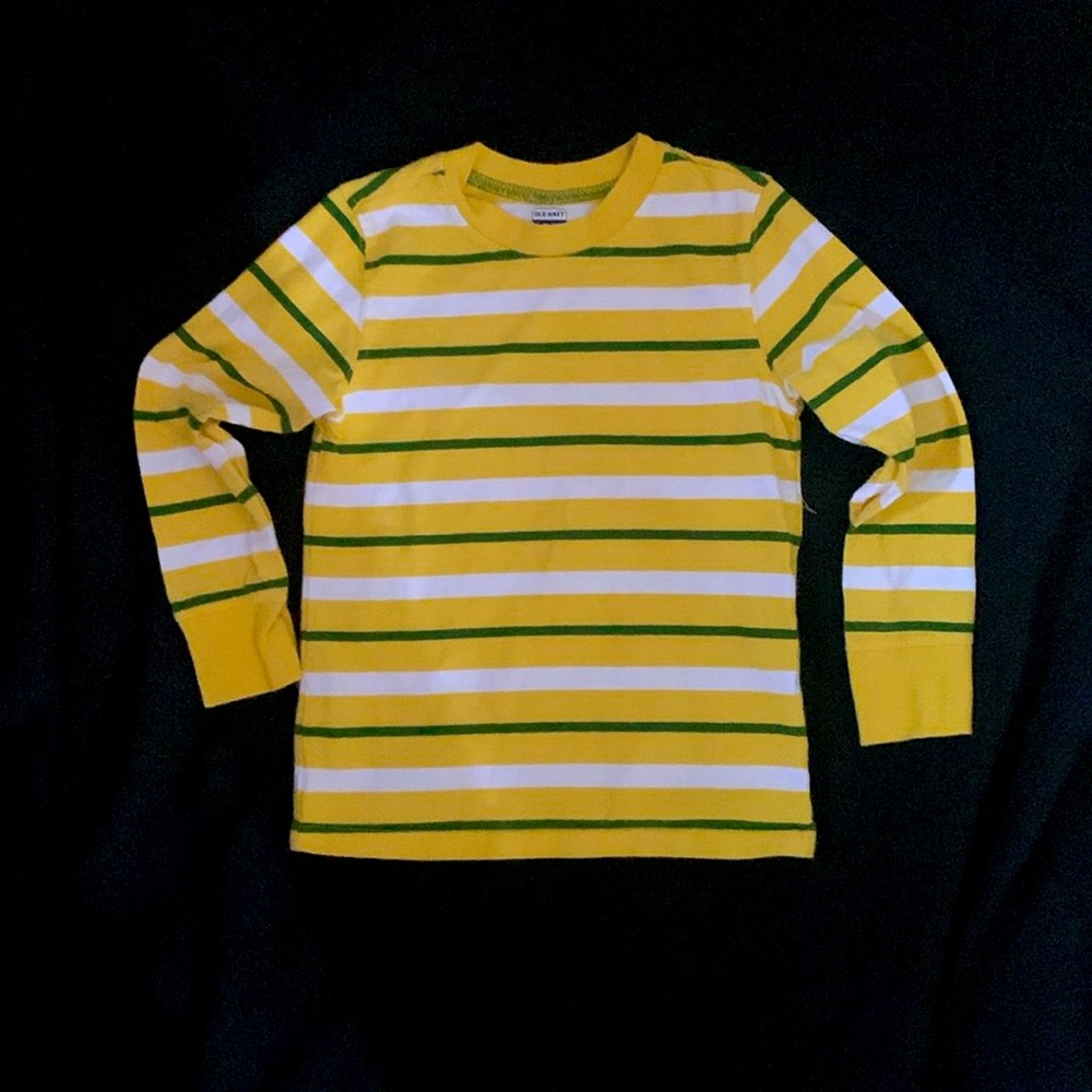 Shirt - Picture 3 of 4